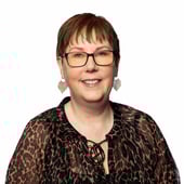 mary_walsh__linkedin_.jpg.pagespeed.ce.8jXBwryreO