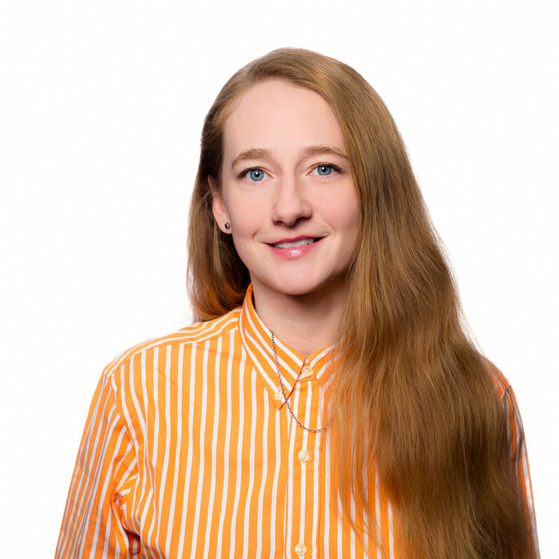 rebecca_crosbie__linkedin_.jpg.pagespeed.ce.dVg0TnscGy